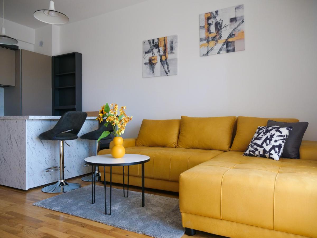 Contemporary Nikic Budva