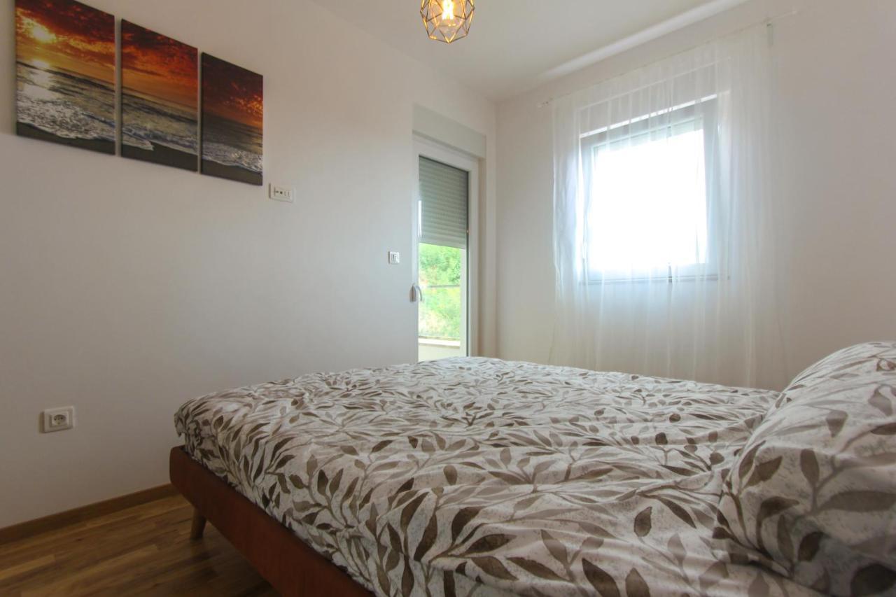 Contemporary Nikic * Budva